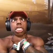 Ok me acabó de traumar, hay un asiático que hace dibujos de NSFW de JAVIER MILEI, según el es su "waifu mami loli" LA PUTA MADRE