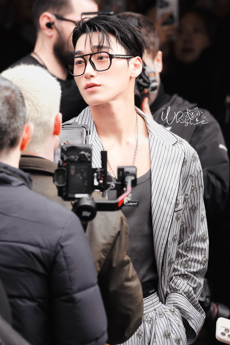 𝕎𝕙𝕪 𝕐𝕦 ℍ𝕖𝕣𝕖 𝕦._.𝕦🐶 tweet media