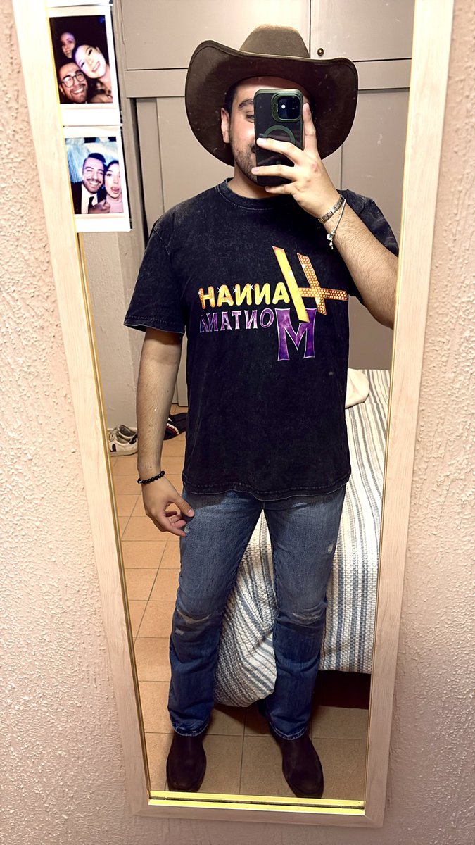 Estoy listo para el 20 aniversario 😂🤠
<a href="/MileyCyrus/">Miley Cyrus</a> <a href="/MileyCyrusMX_/">Fans Miley Cyrus México</a> 

#HannahMontana #HannahMontana20th #MileyCyrus #smiler