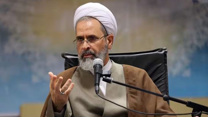 dainikshamtak's tweet photo. 🚨Ayatollah Arafi becomes Iran's interim Supreme Leader after Khamenei's assassination
#IranNewLeader #AyatollahArafi #KhameneiDeath #InterimSupremeLeader #MiddleEastCrisis #IranTransition
FULL ARTICLE BELOW 👇
https://t.co/x1oiB4sPHw https://t.co/0XTeuVbY9v