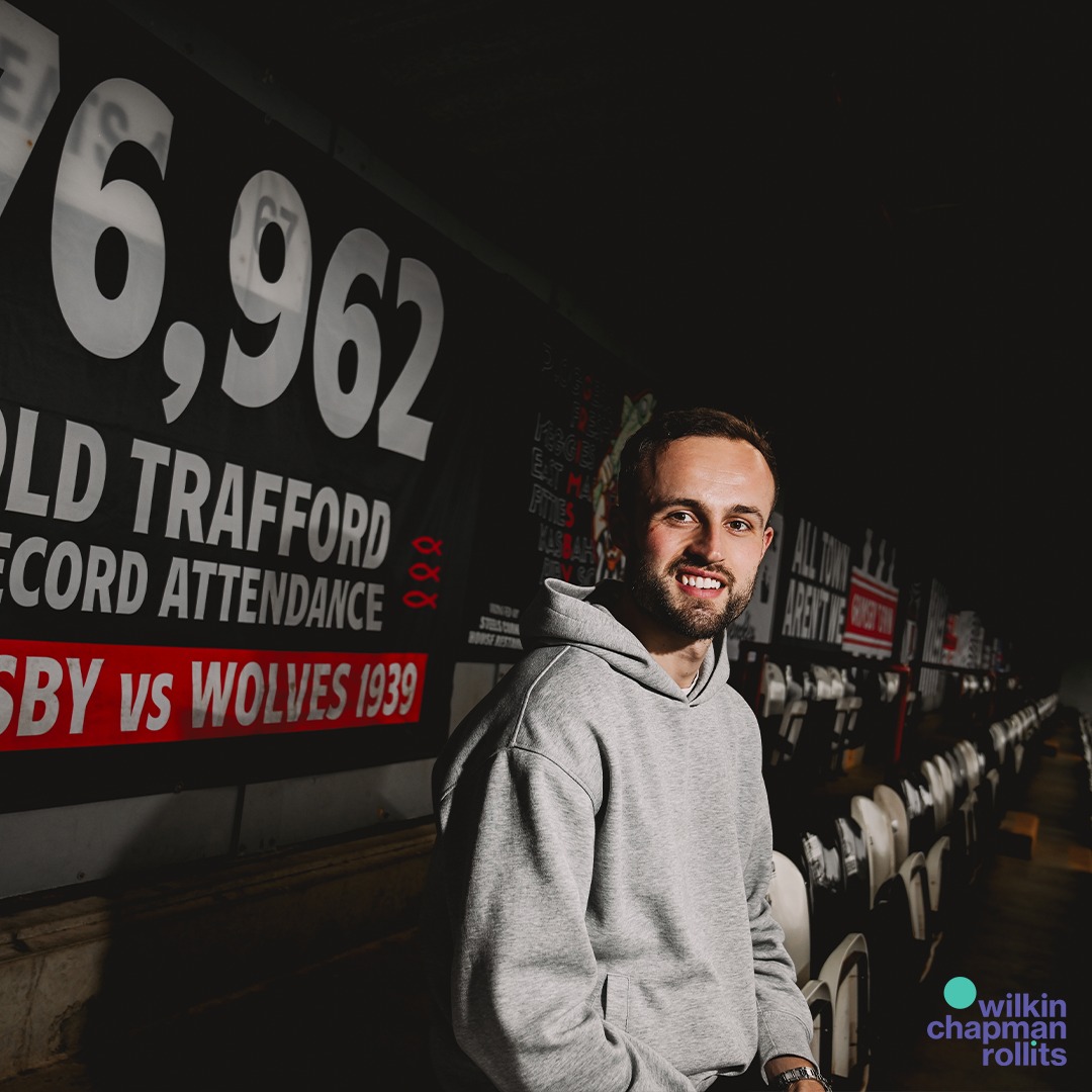 officialgtfc's tweet photo. King Charles is here to stay! 👑

Charles Vernam has signed a new contract with the Mariners, keeping him at Blundell Park until 2027 - with an option for a further year. ✍️

#GTFC