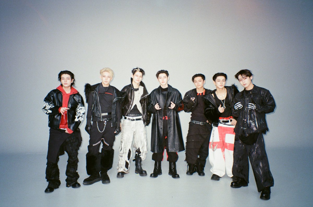 희승 on REST. tweet media