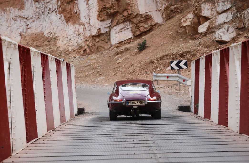 RadeletJean's tweet photo. Designed for driving pleasure and discovery, the Mille Maroc Classic Rally is more than just a rally. It is a human adventure with a friendly and elegant atmosphere, where classic car enthusiasts share unforgettable moments on the road.
#millemarocclassicrally #classicrally https://t.co/mP5R6YC1Iv