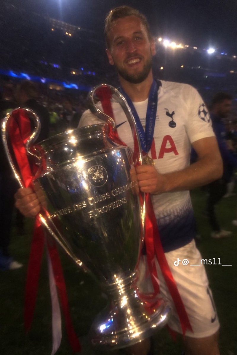 Alex 𝓕𝓪𝓷 tweet media