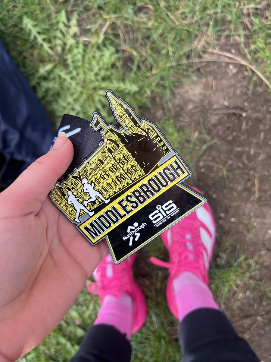 CaraMR10's tweet photo. Middlesbrough Half Marathon - 01:29:05 🤩
A 3minute PB! Enjoyed that one yesterday 🥳 https://t.co/itTw1mueyo