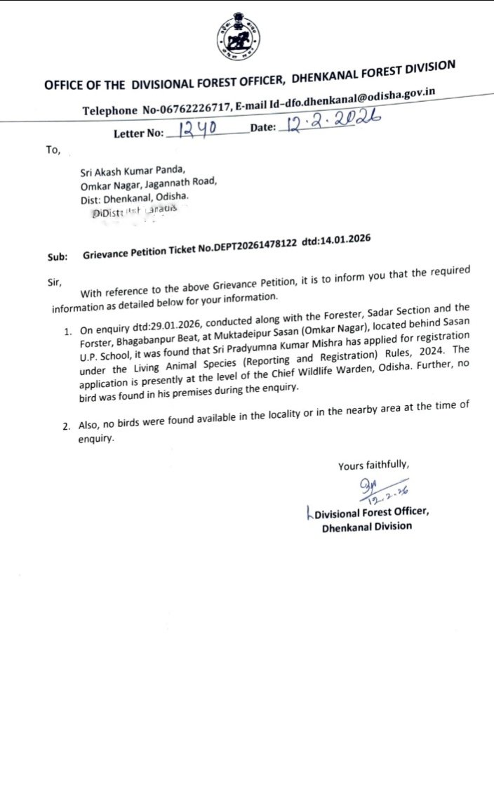 akashpanda786's tweet photo. Look at the blatant lie by DFO Dhenkanal! He claims "No birds found," BUT in the SAME letter admits the owner applied for Exotic Animal Regn.! How can he apply to register animals if shop is empty? The DFO is covering up for the illegal trader! @MoEFCC @WCCBHQ @Manekagandhibjp https://t.co/g8PWzqpKyG