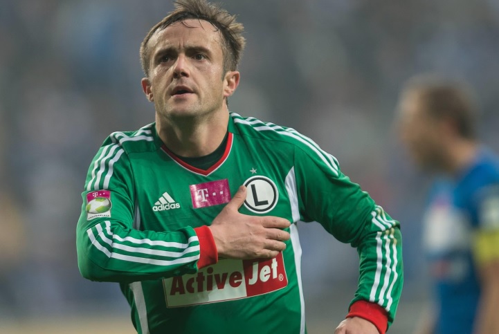 Retro Ⓛ tweet media