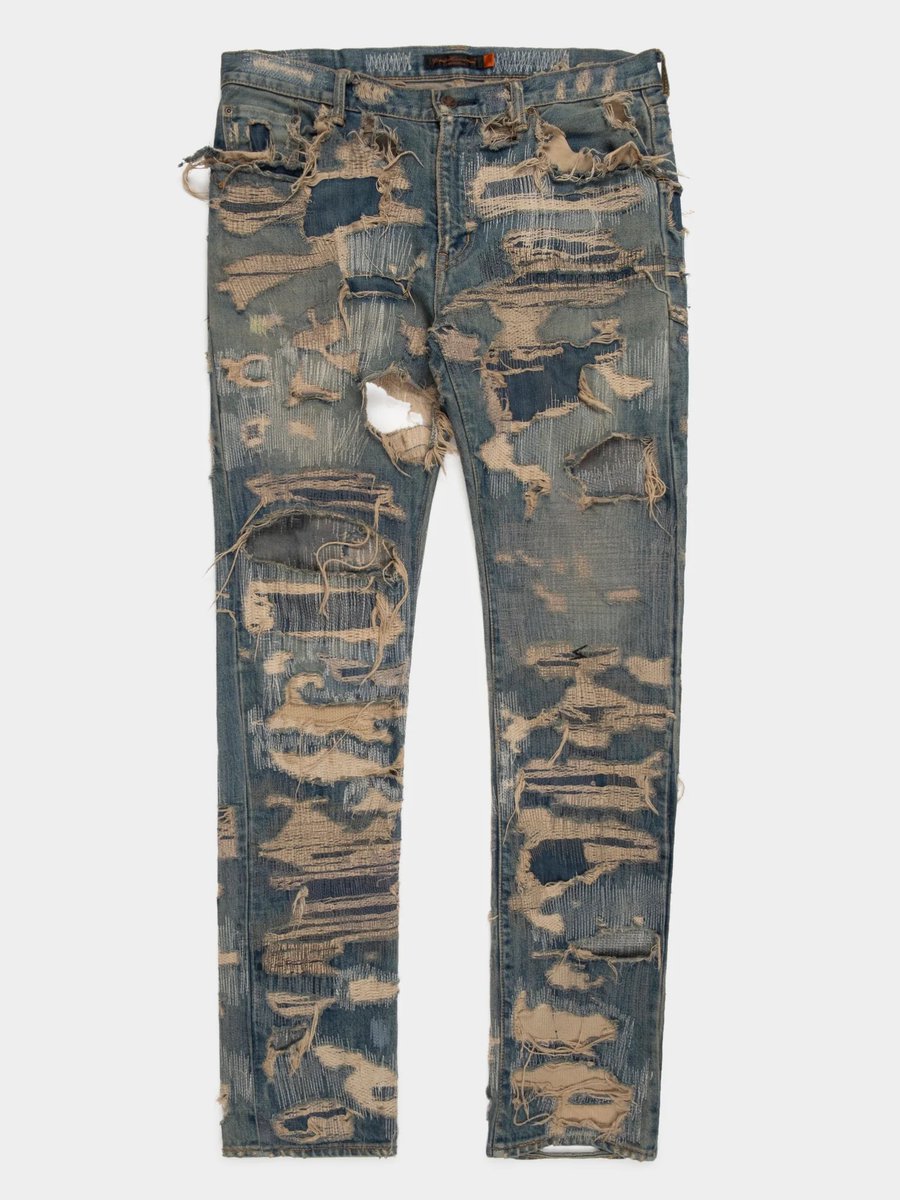fitsgohard's tweet photo. Osamason wearing

AW05 Undercover “Arts &amp; Craft” 85 Denim ($4000) https://t.co/HTlTPIPzm4