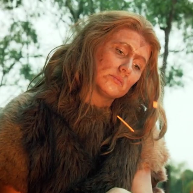 dailysixidiots's tweet photo. the six idiots character of the day is the we're history cavesinger from horrible histories played by martha howe-douglas! https://t.co/DJ0JHhfVot
