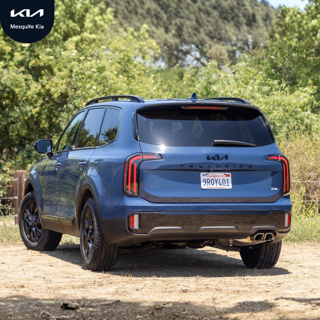MesquiteKia's tweet image. The 2027s may be rolling in… but our 2025 Kia Tellurides are STILL here and ready for their new owners! 🎉 Incredible deals, incredible SUVs — come grab yours.

Shop now: 👉 ow.ly/XMu950YeGlE

#MesquiteKia #KiaTelluride #2025Telluride #KiaDeals #MesquiteTX