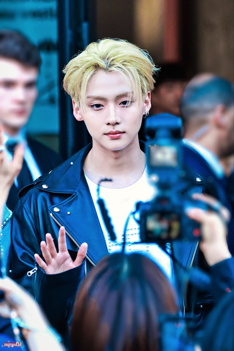 zsgqmfbl tweet media