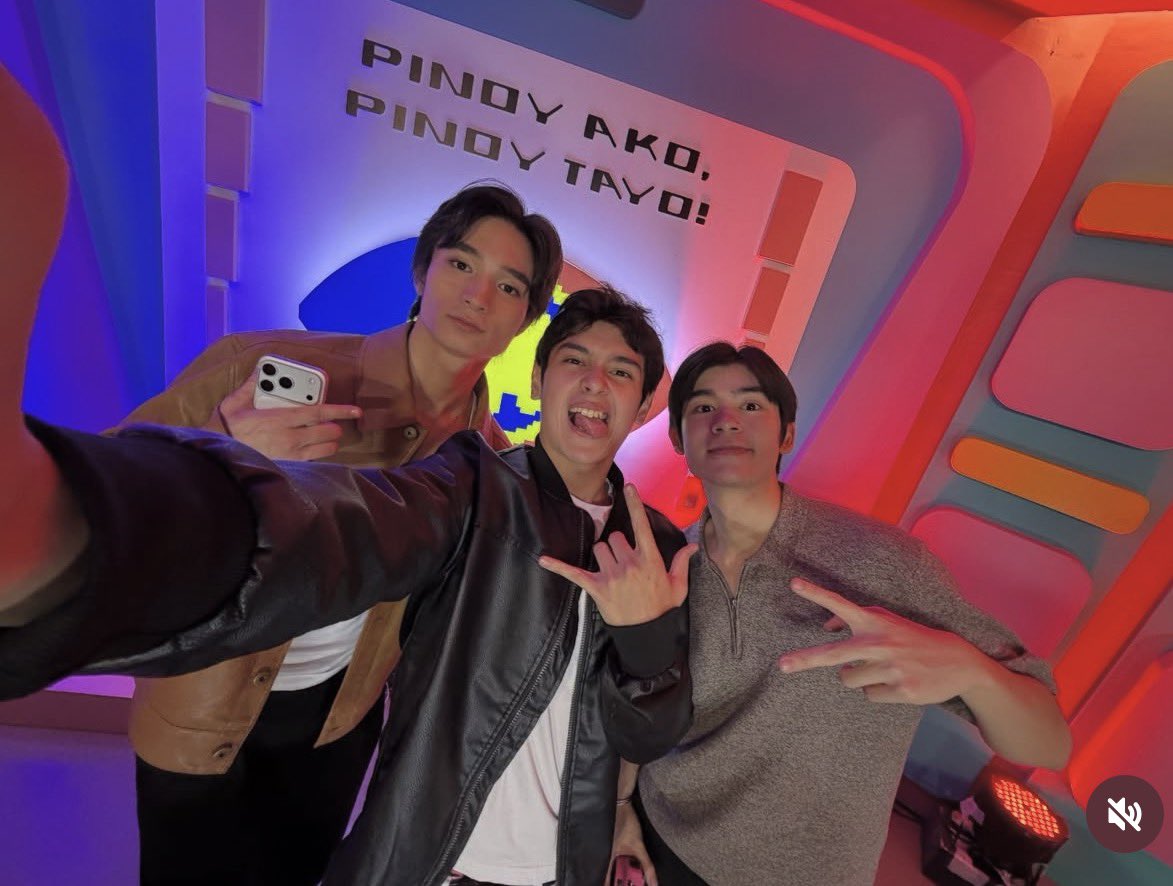 chz297's tweet photo. Love this shot of Heath with Joaquin and Clifford plus his solo shot taken by Waynona. So proud of you Moy! 💙 https://t.co/ZOUg9newaR
