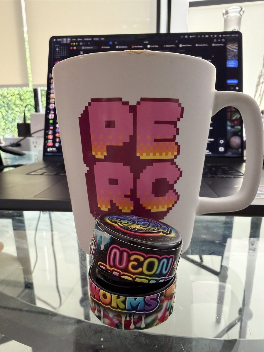 Smokin Out tweet media