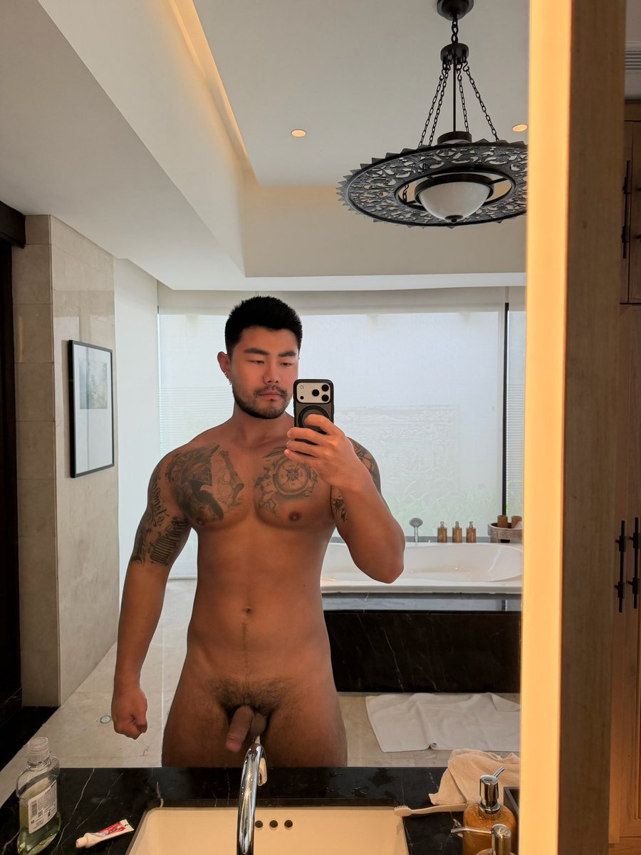 Neil_nan tweet media