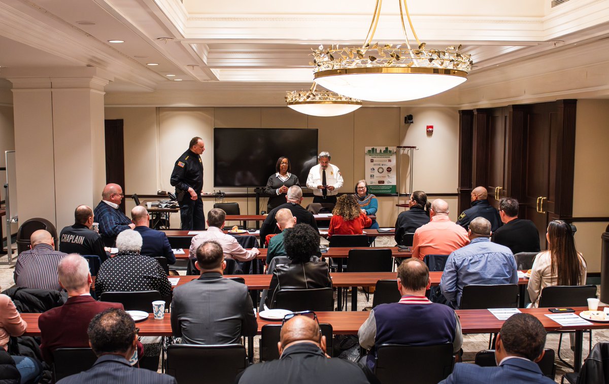 Mayor Sharon Tucker tweet media