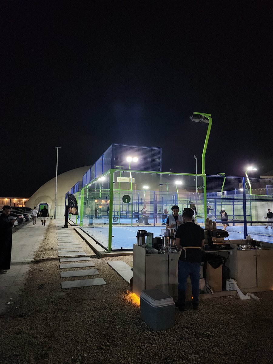 طائرة لنطيّر بعض الهموم