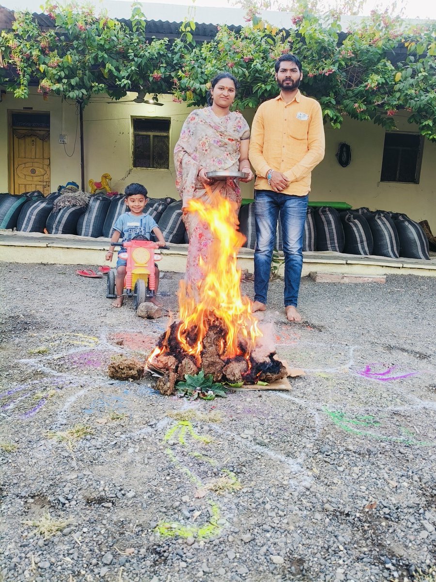 namdev_randhave's tweet photo. #Happy_Holi 2March 2026
#होळी निमित्त हार्दिक हार्दिक #शुभेच्छा
#Namdev_Randhave
#नामदेव_रंधवे https://t.co/HORwFnzlQC