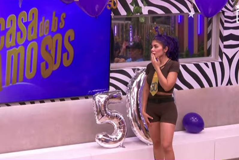 _ander_rojas's tweet photo. HAY QUE ACEPTAR QUE HAY PASADO 50 DIAS
Y ALEXA SIGUISIEDNO LO QUE DIJO QUE HARIA 
Y ESO SE APLUDE  #LaCasaDeLosFamososCol3 https://t.co/Re2jqAmbCk