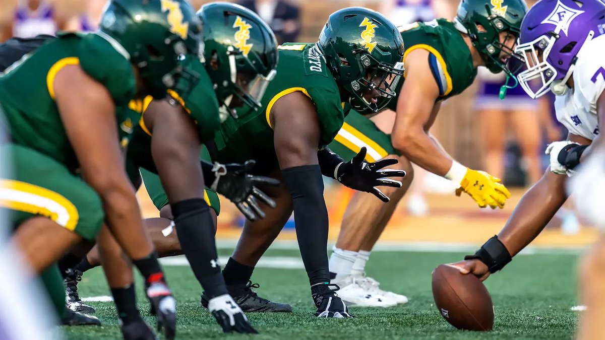 I will be attending  <a href="/WMTribeFootball/">William & Mary Tribe Football</a> junior day this weekend, Excited to come back down to Williamsburg! <a href="/DLRunStoppers/">Keenan Carter Sr.</a> <a href="/DillonBryant_/">Dillon Bryant</a> <a href="/CoachMikeLondon/">Mike London Sr. ⚔️</a> <a href="/JamesMillerJr_/">James Miller Jr.</a> <a href="/Coach_Armstrong/">Jack Armstrong</a>