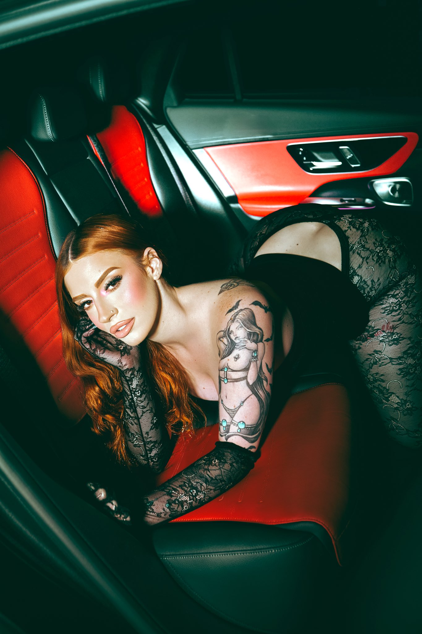 1 pic. Backseat energy, front seat confidence. https://t.co/uk4qDnnhMn