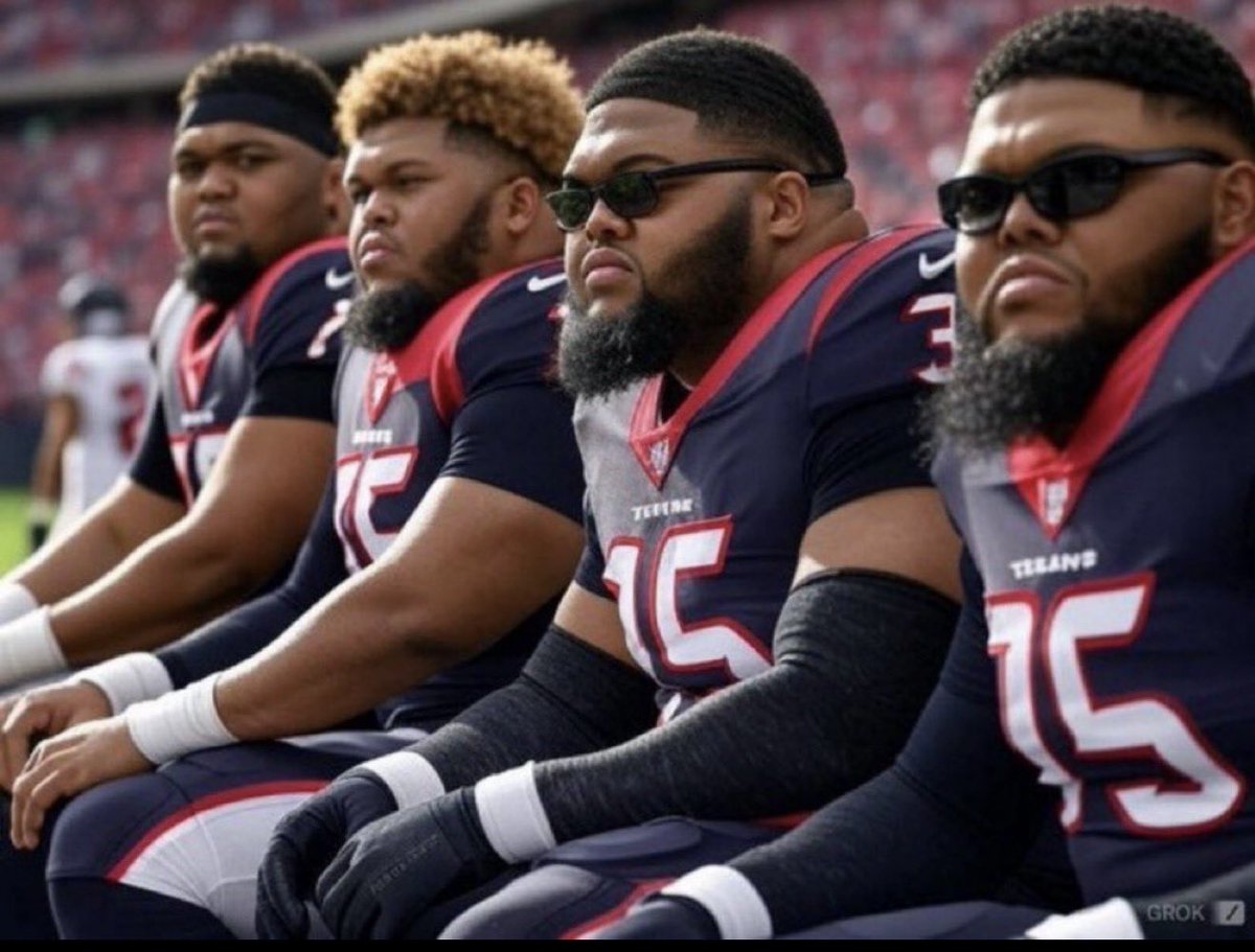 ₣₳₦₲ tweet media