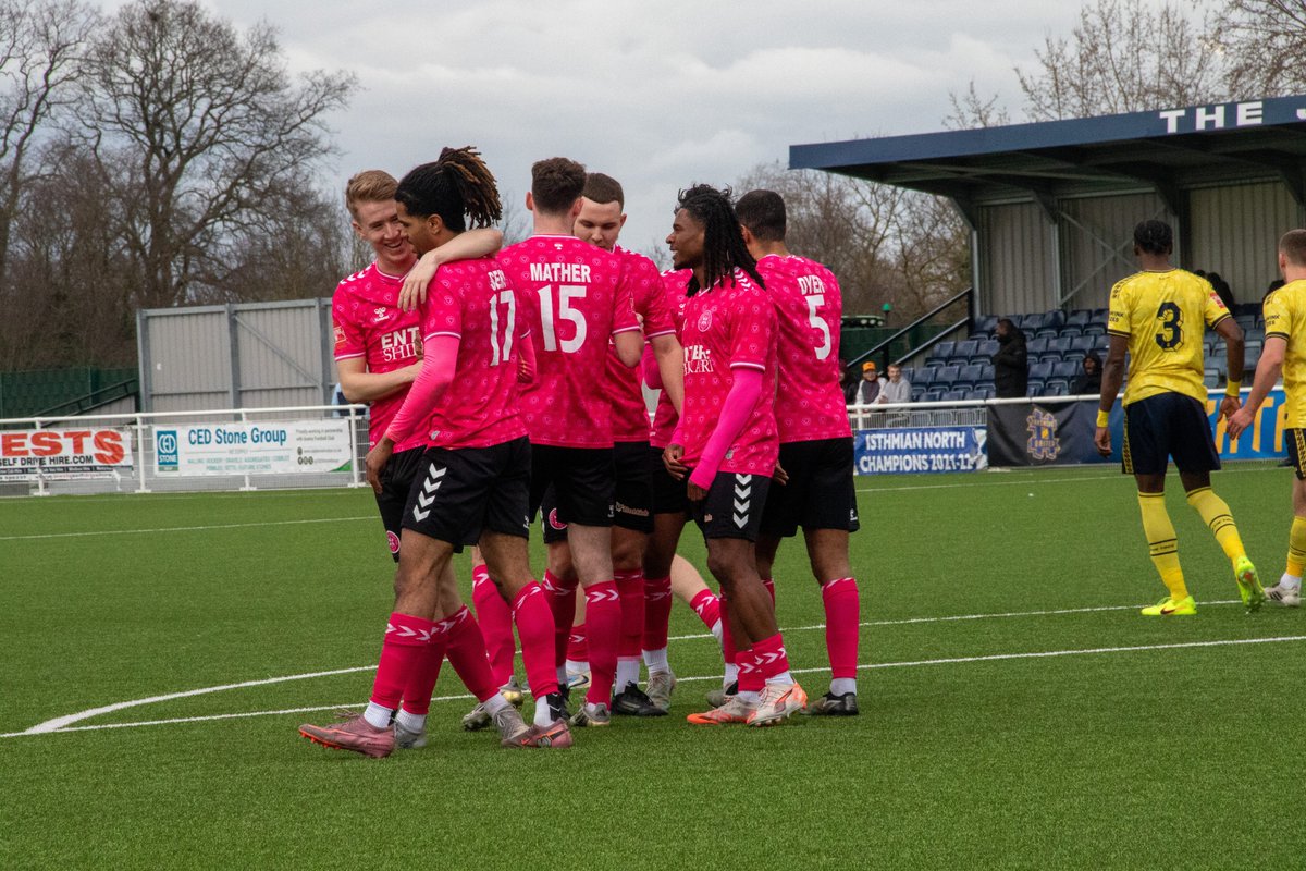 🤩🙌 Celebrations from our away win on Saturday…

Now we go again at Clarence Park this weekend 💪

🎟️ Get your tickets now
🔗 loom.ly/G59Ci0A

<a href="/IsthmianLeague/">The Pitching In Isthmian League</a> 
#SACFC 😇