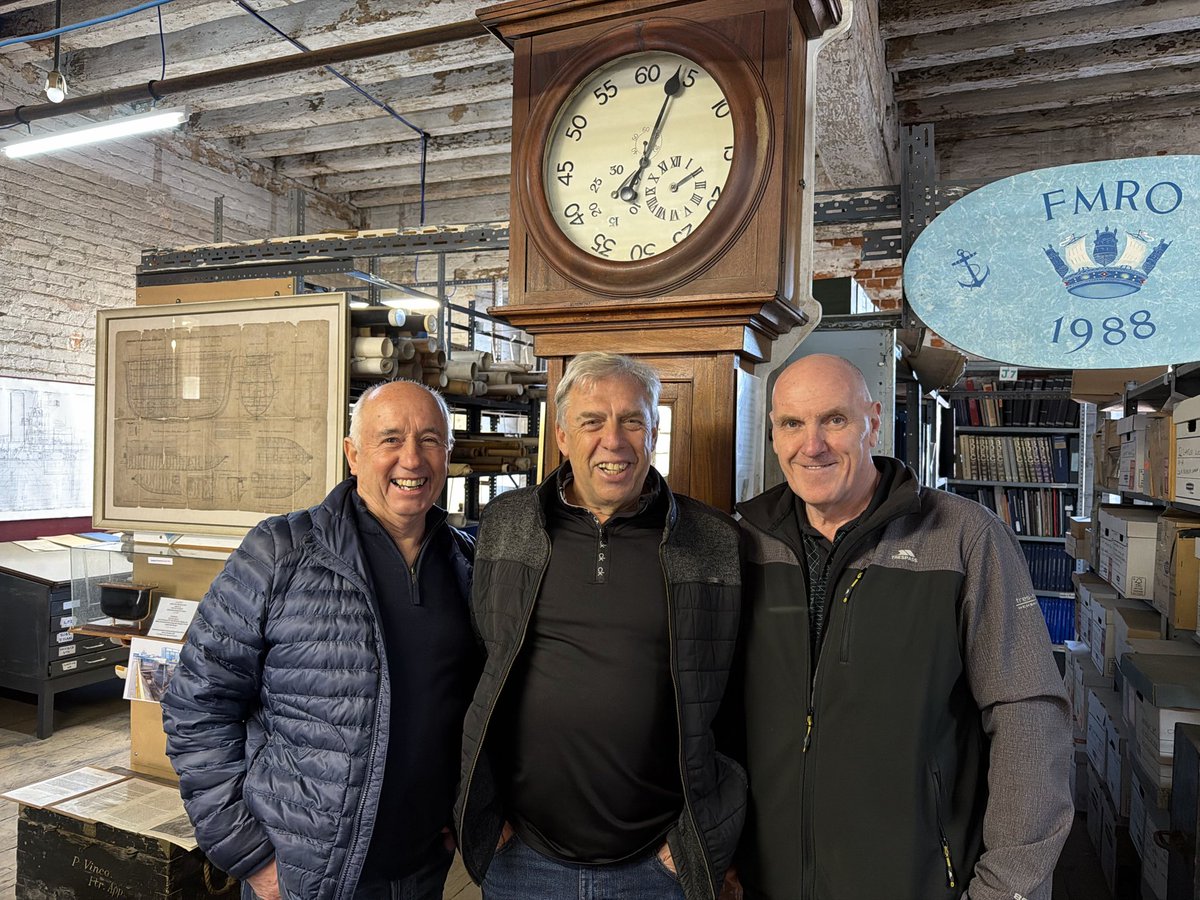 PRDHTgroup's tweet photo. Superb day with visitors &amp; ex Dockies -  Barrie Mizzen, Gary Philpott &amp; Dave Clark. https://t.co/zpFSS422K0