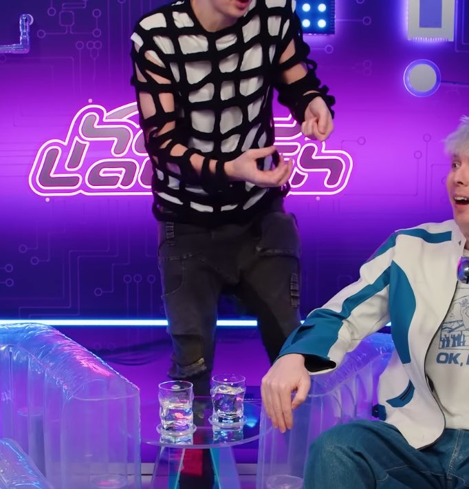 Hannah ⁷✩ | SEEING BTS 5/24 🥀 tweet media