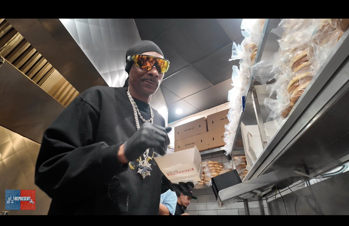 Snoop Dogg tweet media