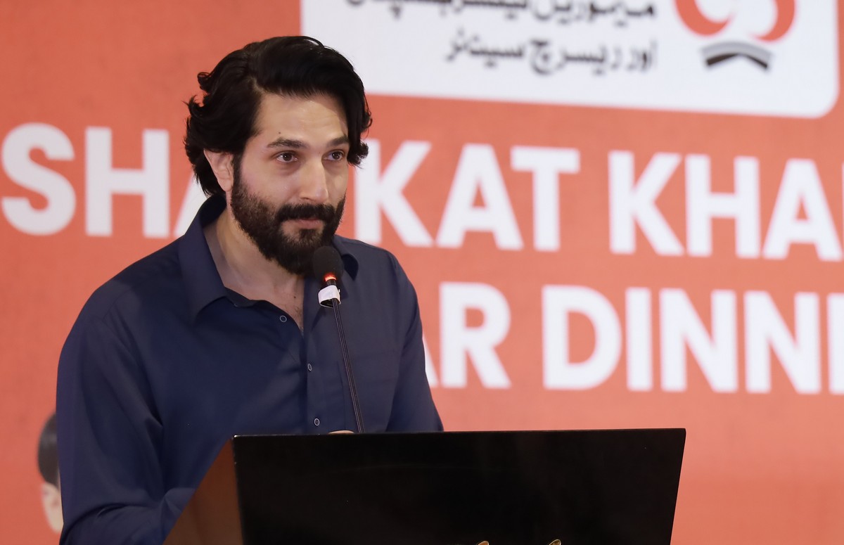SKMCH's tweet photo. Glimpses from Shaukat Khanum Iftar Dinner held in Karachi.  

To calculate and give your Zakat, visit 👉 https://t.co/YpLpe8tAoS #SKMCH 

#ZakatSeZindagi #YourZakatHelpsDefeatCancer @mayaali07 https://t.co/QQxovlWKP4
