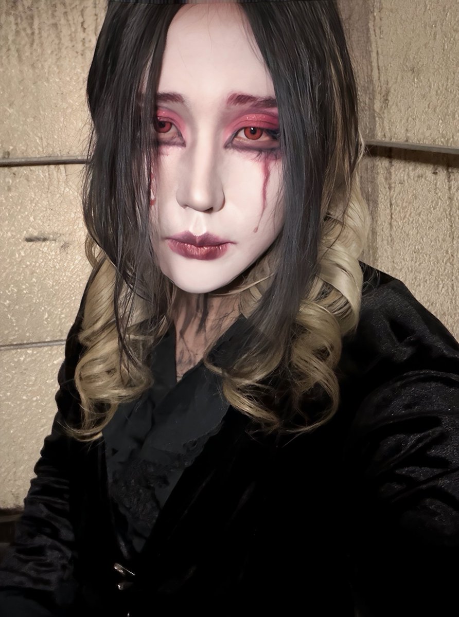 一年ぶりの東京、
おかげさまで楽しかったです。

ありがとうございました。🙇

MADMANS ESPRIT x NETH PRIERE CAIN x DAMNED 3MAN TOUR [ GLADIUS ]