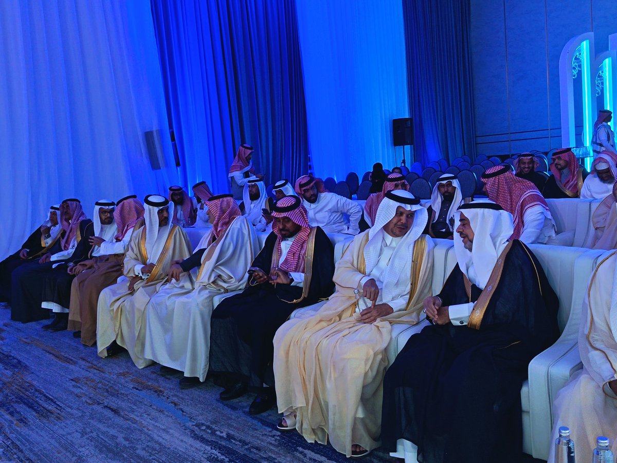 ghtaan4's tweet photo. تحت رعاية صاحب السمو الملكي محافظ الاحساء الأمير سعود بن طلال بن بدر تم إقامة حفل توزيع جوائز المرحوم بإذن الله الشيخ خالد عيد العرجي والد رجل الأعمال والإحسان فهد بن خالد العرجي لحفظة وتلاوة القرآن الكريم حيث حضيت بدعوه كريمه من قبل صاحب الدعوه الرسمي الأخ الفاضل فهد خالد العرجي https://t.co/WHiKeHAQcL