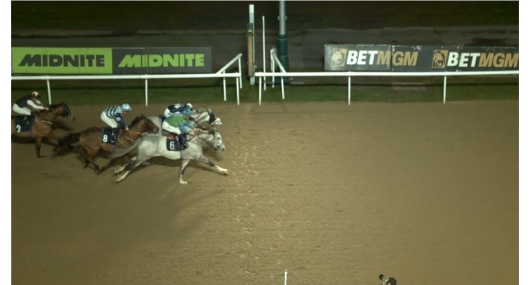 Macracing. tweet media