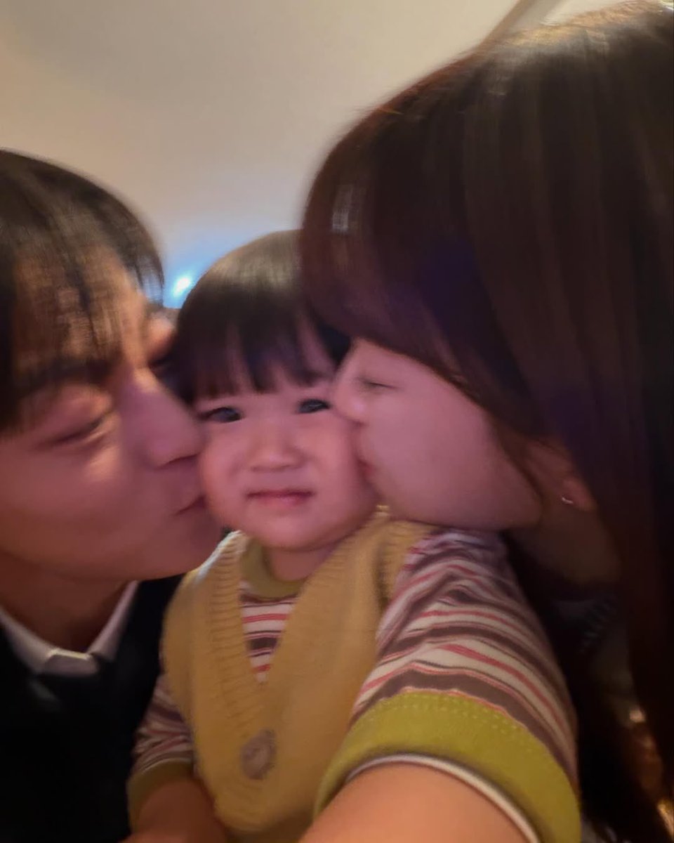 「ウヒョンジンさん！
ファイティン 退勤したら俺とウジュが待ってる - テヒョン 」こんなポストイット貼られてたら沁みるよな、、はぁ…なんだかんだ宇宙をあげる大好きなのであと4話しかないのすでに寂しい🥹