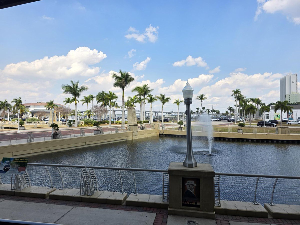 College Savings Fndn tweet media