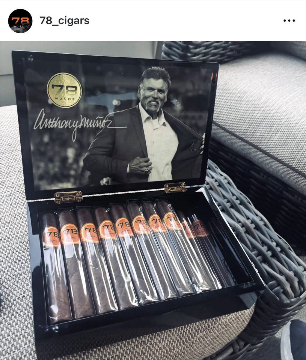 srmPRo's tweet photo. Congrats Anthony Munoz!! https://t.co/jzQsiXpDsO

Follow on IG:
https://t.co/8si4jgF1rj https://t.co/B5LdOMRK58