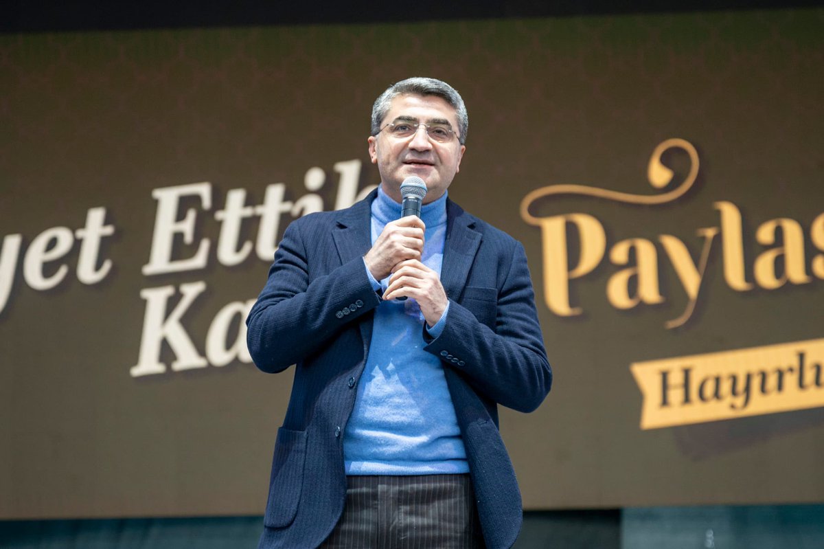 emin_ekmen's tweet photo. Dün akşam Mersin Büyükşehir Belediyesi’nin düzenlediği Ramazan Şenlikleri kapsamında gerçekleştirilen iftar sofrasında bizleri bir araya getiren Sayın Başkan Vahap Seçer’e (@vahapsecer) ve emeği geçen herkese gönülden teşekkür ederiz.

İl Başkanımız Necmi Ağaoğlu (@NecmiAgaoglu), Kadın Çalışmaları Başkanımız Zeynep Sudan (@zeynepsudan2023 ) ve Başkan Yardımcımız Afet Kuşman (@afetkusman) ile birlikte Mersinli hemşehrilerimizle aynı sofrada buluşup Ramazan’ın bereketini ve manevi coşkusunu paylaşmak çok kıymetliydi.