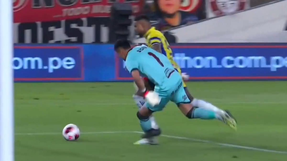 Вⷡoͦᴋⷦeͤrͬdͩ tweet media