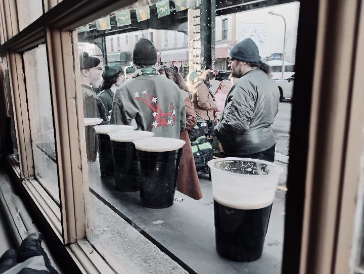 ConnollyAssocNY's tweet photo. We were honored to march along side many fantastic organization yesterday at the St.Pat’s for all parade in Queens. Saoirse go deo! #stpatsforall #connollyassociation https://t.co/cHJVEL5a2D