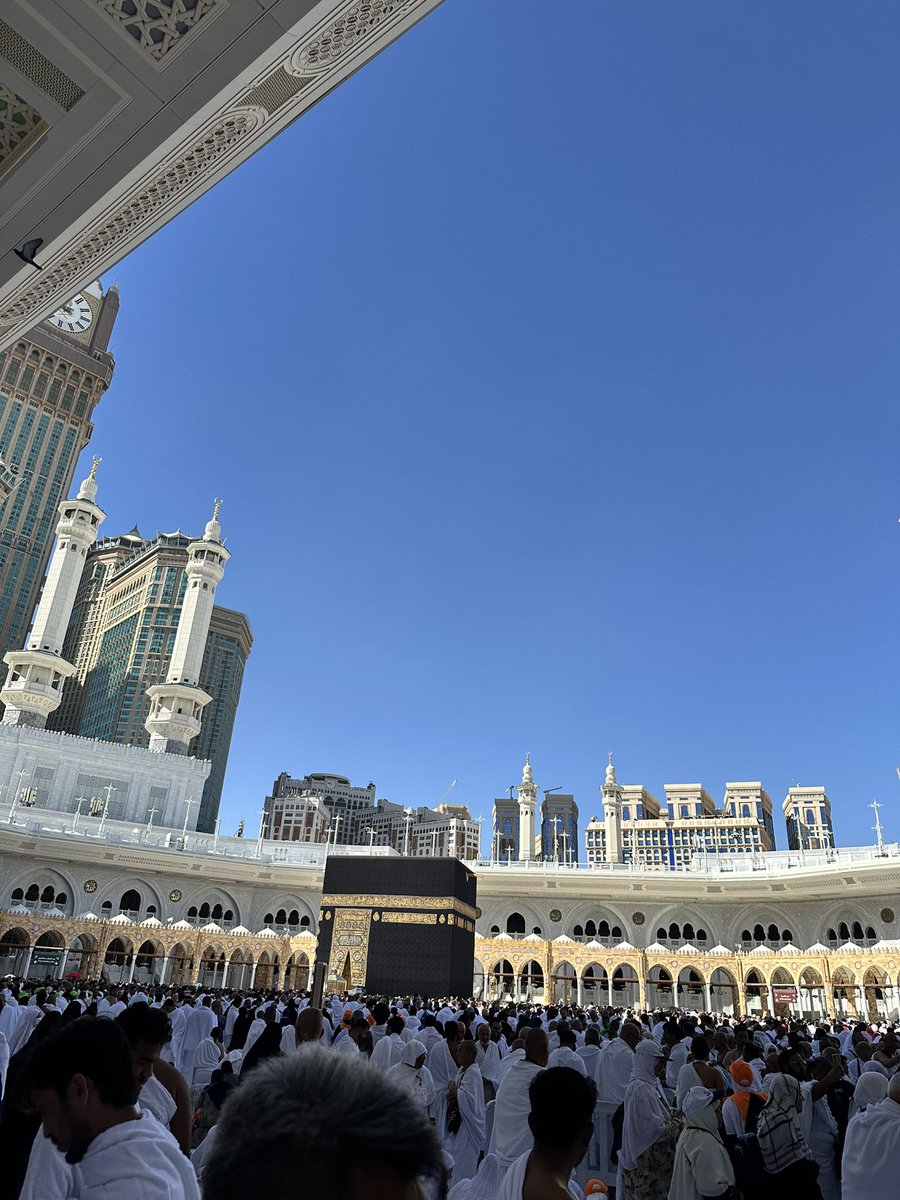 رنــا tweet media