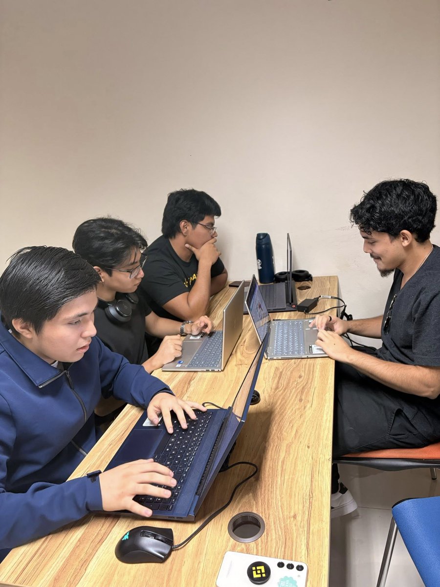 Tecnológico de Software tweet media