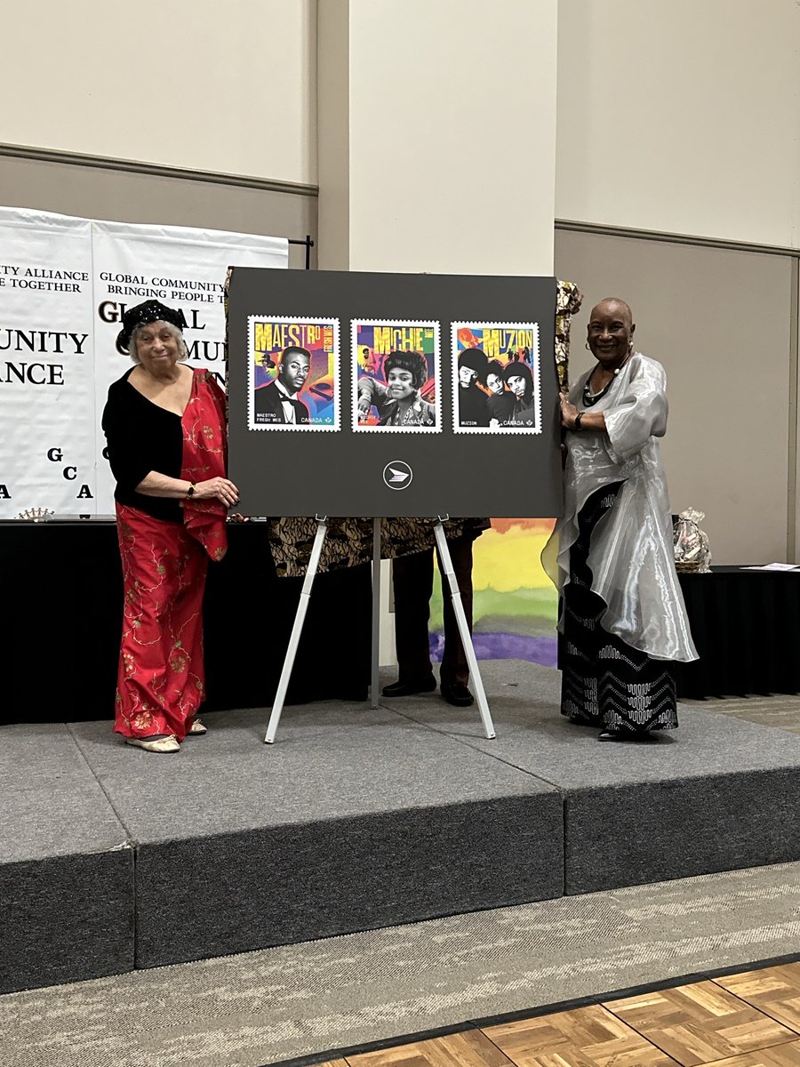 CanadianLabour's tweet photo. CLC staff were proud to attend the Global Community Alliance’s 14th Annual Gala recognizing #BlackHistoryMonth. ✊🏾

Black history is labour history, and Black leadership continues to strengthen our movement every day. https://t.co/d339AcpLSM