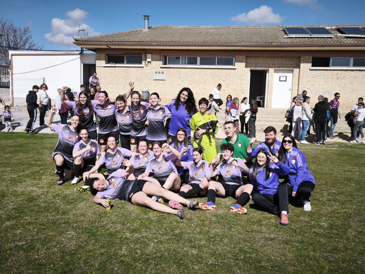 💜‼️ Aniñón 3-1 Villa de Alagón, estreno con triunfo en la Copa

⚽️ Noelia e Inés Marco x2

🫶🏼 Mil gracias afición 

⏭️ Calatorao