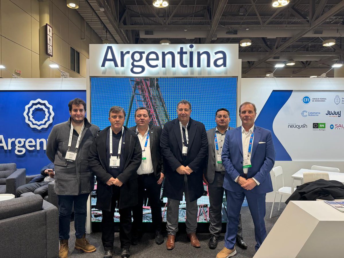 🇦🇷 ADIMRA presente en #PDAC2026 en Toronto.
El presidente Elio del Re participó de la agenda oficial argentina en la principal convención minera del mundo.

En ese marco, visitó la feria y participó en el #ArgentinaDay, donde se presentó a Argentina como próxima frontera de