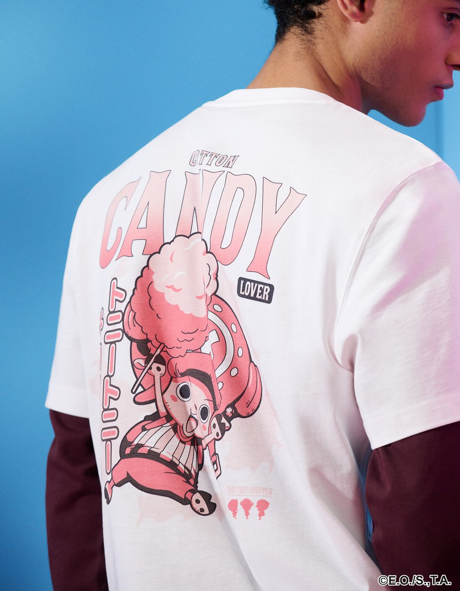 JVCom's tweet photo. Celio dévoile une collection One Piece centrée sur Chopper !

- T-shirts : 19,99€ et 25,99€
- chemise : 39,99€
- cardigan : 39,99€
- maillot : 29,99€
- sweat : 39,99€
- jogging : 39,99€
- chaussettes : 19,99€

C'est déjà dispo ! https://t.co/lSJyPCMC03