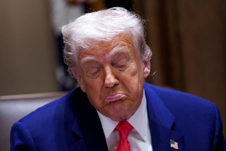 9MO67's tweet image. هل يعلم ماذا يقول هذا الاحمق 
يقول ارسال قوات برية إلى إيران 
😂😂😂😂😂
نكتة 2026
هذا ايران وليس السعودية ولا الخليج يا احمق 
#Iran
#Donald Trump 
#السعودية #السعودية_الان #لبنان #بيروت #كربلاء_العصر #قطر #البحرين #IranWar #الكويت_الآن #قطر #IranIsraelWar #حرب_العالمية_الثالثه