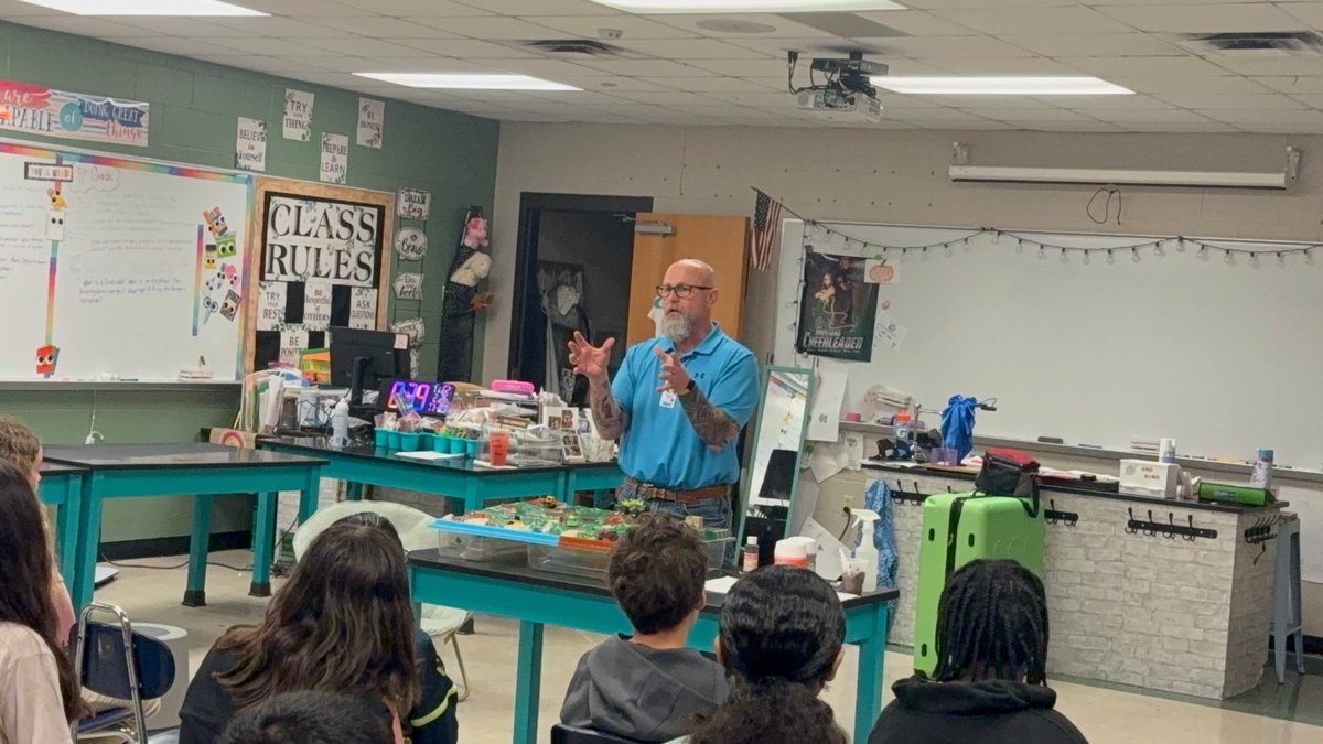 Travis Science Academy tweet media