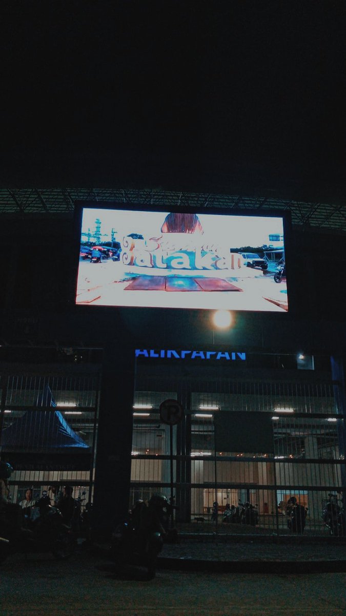 notturbless's tweet photo. bener kan? Pada akhirnya kamu akan tetap sendirian dimasa sulitmu, magic word berupa "tolong" malah lebih berguna diucapkan ke diri sendiri.
Lucu, aslinya uda biasa juga kejadian, tapi pas momennya keulang lagi masih tetep ada perasaan ga terima. wkwk https://t.co/4LJj8TWnf4