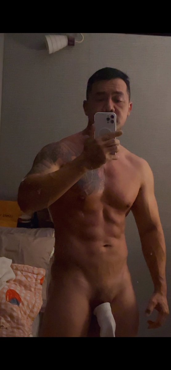 Dschlit.c tweet media