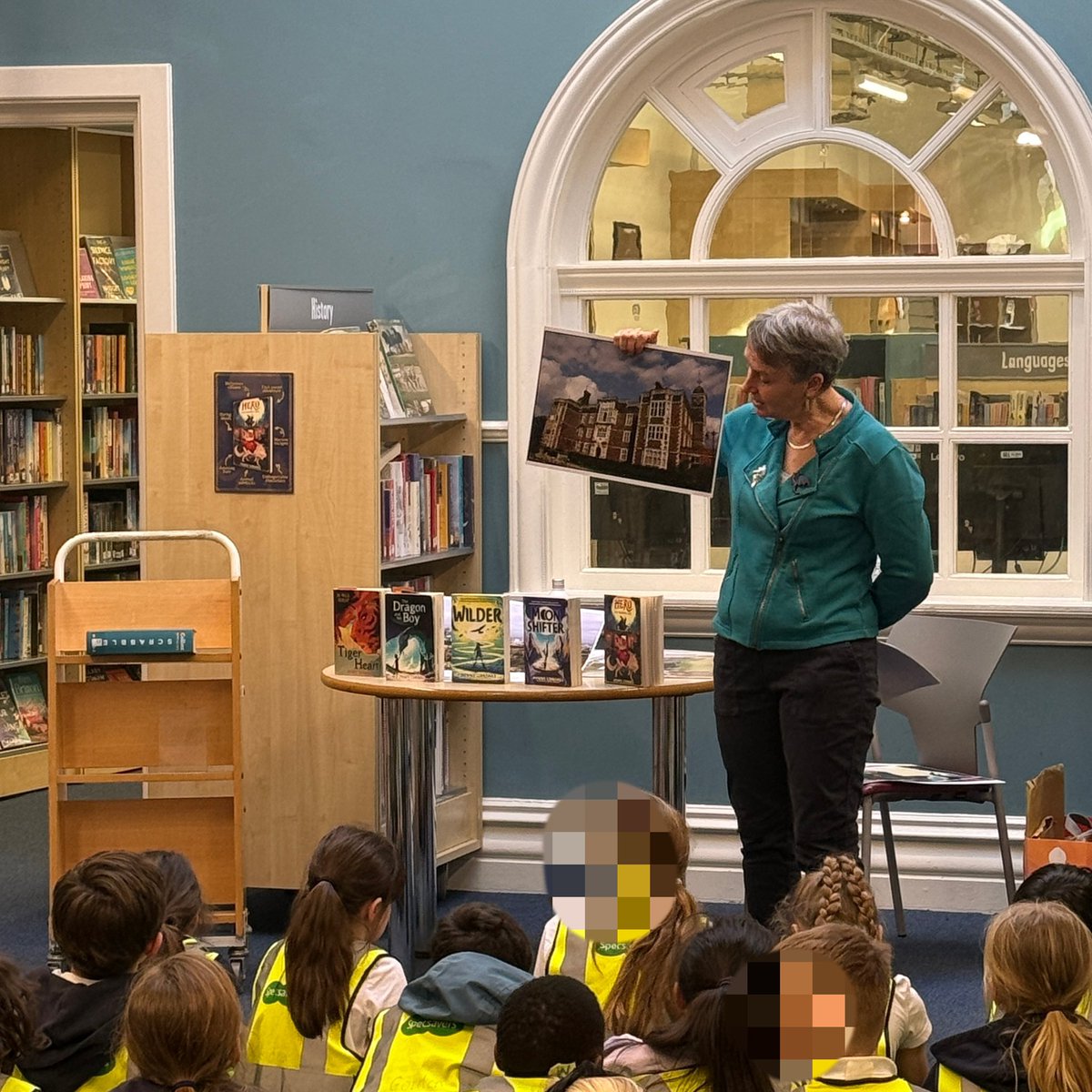 Eltham Library tweet media